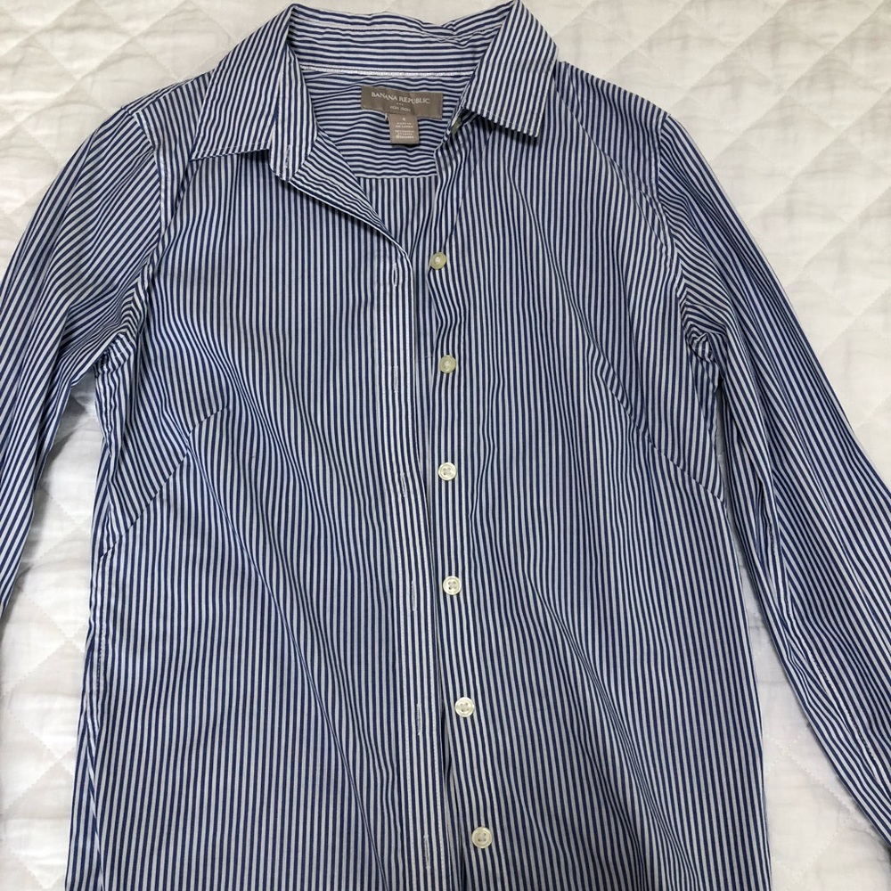Banana Republic Button-up stripe shirt